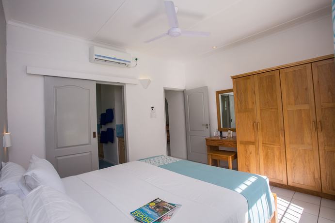 Imagen de la habitación del Hotel Chalets D\'Anse Forbans. Foto 13