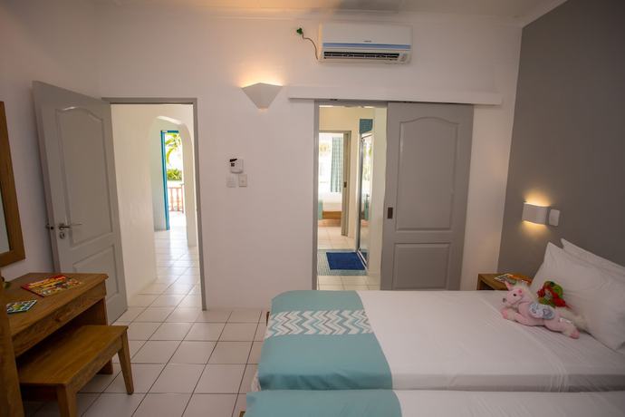 Imagen de la habitación del Hotel Chalets D\'Anse Forbans. Foto 17