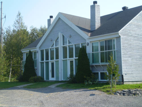 Imagen general del Hotel Chalets Montmorency Mont-sainte-anne. Foto 1