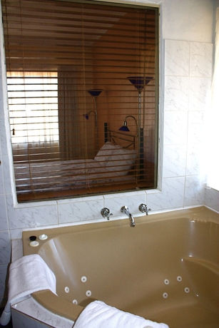 Imagen de la piscina del Hotel Chalets On Stoneville. Foto 19