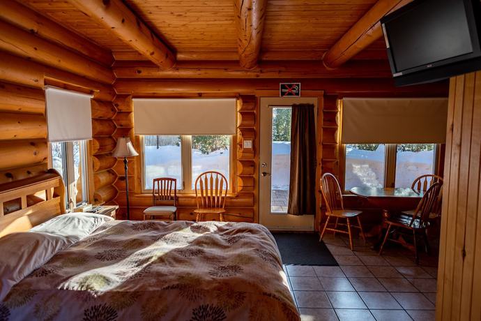 Imagen de la habitación del Hotel Chalets and Spa Lac Saint-Jean. Foto 6