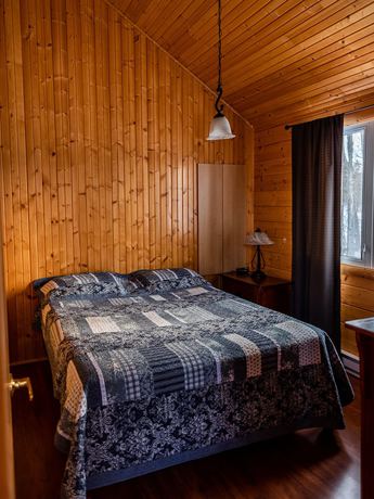 Imagen de la habitación del Hotel Chalets and Spa Lac Saint-Jean. Foto 11