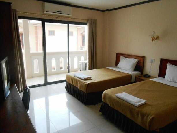 Imagen general del Hotel Chaleunehoung. Foto 13