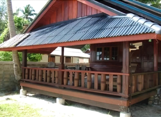 Imagen de la habitación del Hotel Chaloklum Bay Resort. Foto 4