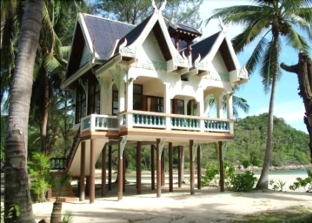 Imagen de la habitación del Hotel Chaloklum Bay Resort. Foto 11