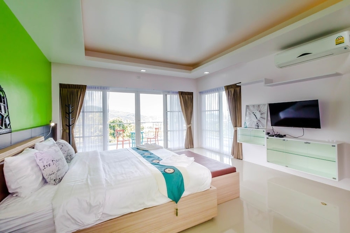 Imagen de la habitación del Hotel Chalong Hill Tropical Garden Homes. Foto 3