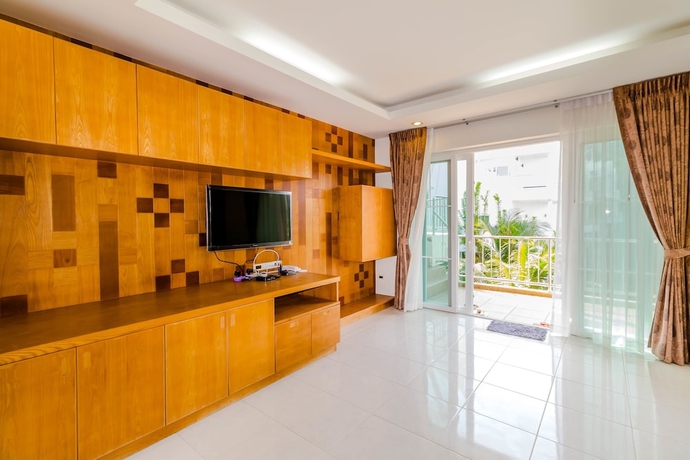 Imagen de la habitación del Hotel Chalong Hill Tropical Garden Homes. Foto 7
