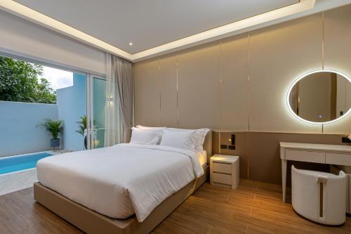Imagen de la habitación del Hotel Chalong Marina Bay View Phuket. Foto 18