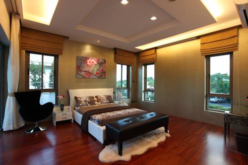 Imagen de la habitación del Hotel Chalong Miracle Lakeview Resort and Spa. Foto 7