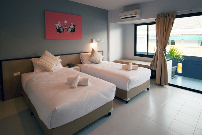 Imagen de la habitación del Hotel Chalong Sea Breeze. Foto 7