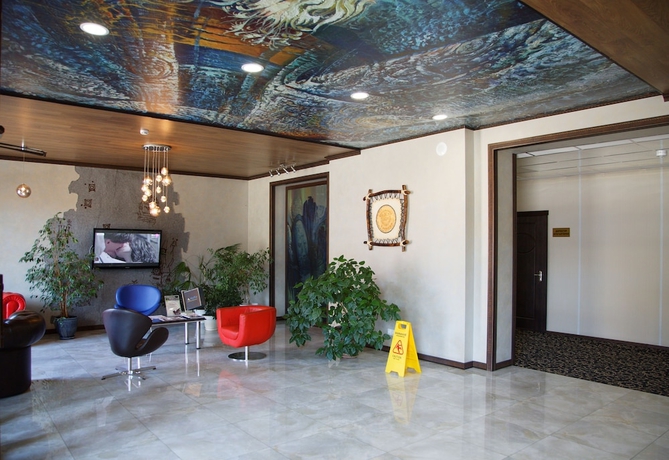 Imagen de los interiores del Hotel Chalpan. Foto 16