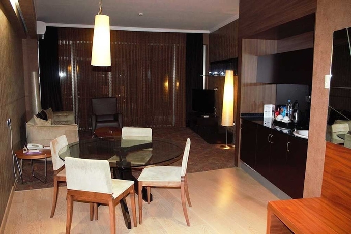 Imagen de la habitación del Hotel Chamada Prestige. Foto 12