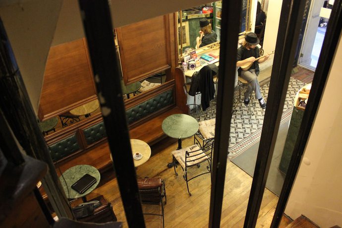 Imagen del bar/restaurante del Hotel Chambers Of The Boheme - Hostel. Foto 2