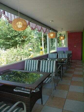 Imagen del bar/restaurante del Hotel Chambord Castle. Foto 16