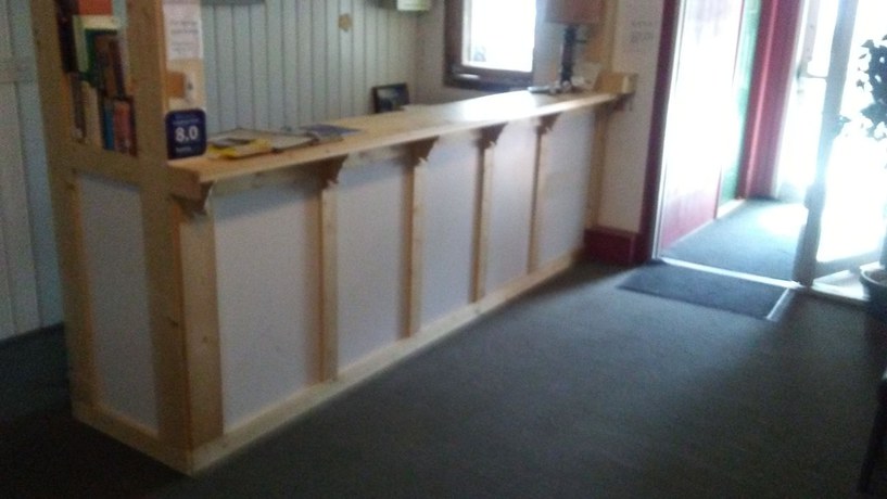 Imagen de los interiores del Hotel Chameleon, Castlegar. Foto 20