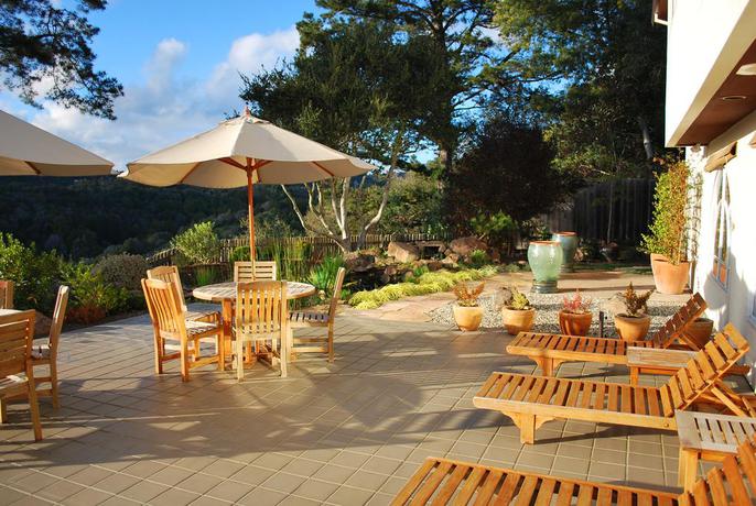 Imagen de los exteriores del Hotel Chaminade Resort and Spa. Foto 11