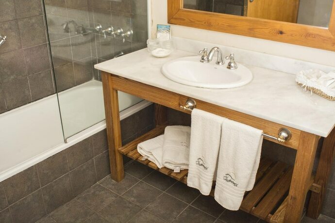 Imagen general del Hotel Chamonix Posada y Spa. Foto 14