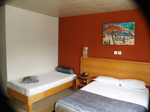 Imagen de la habitación del Hotel Champ De Mars. Foto 14