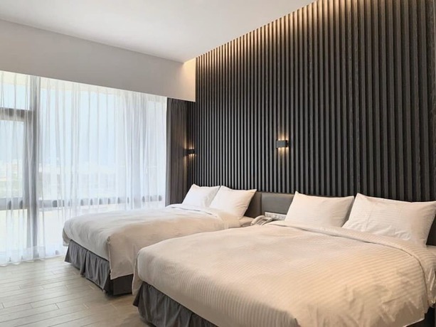 Imagen de la habitación del Hotel Champ de Roses. Foto 10