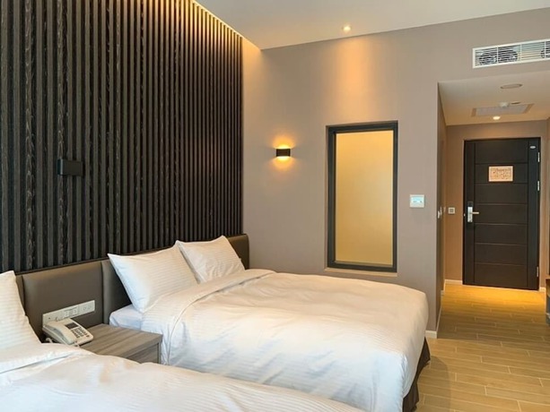 Imagen de la habitación del Hotel Champ de Roses. Foto 14