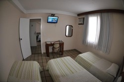Imagen de la habitación del Hotel Champagnat Praia. Foto 4