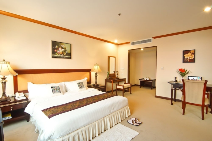 Imagen de la habitación del Hotel Champasak Grand. Foto 2