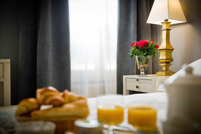 Imagen de la habitación del Hotel Champerret Héliopolis. Foto 3