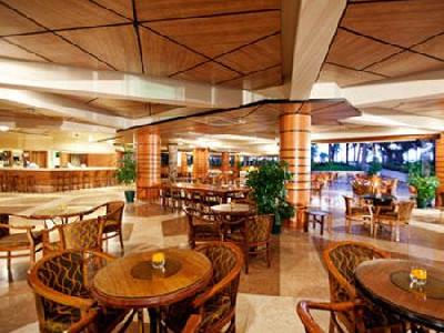 Imagen del bar/restaurante del Hotel Champion Holiday Village - All Inclusive. Foto 4