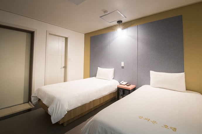 Imagen de la habitación del Hotel Champion Jeju. Foto 5