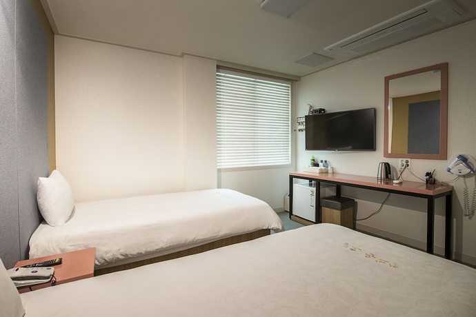 Imagen de la habitación del Hotel Champion Jeju. Foto 7