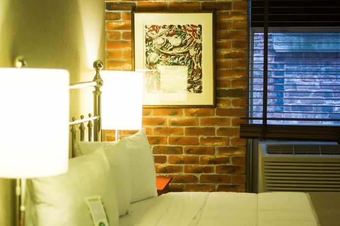 Imagen de la habitación del Hotel Champlain Vieux Québec. Foto 15