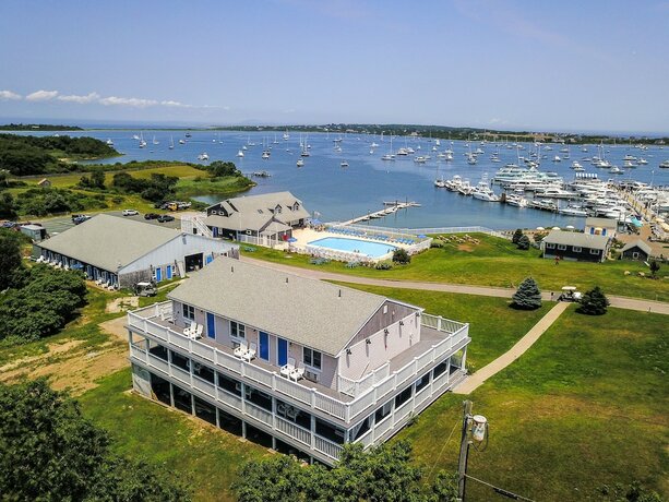 Imagen general del Hotel Champlin's Marina And Resort. Foto 5