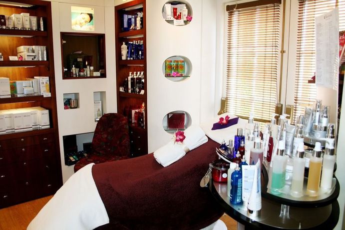 Imagen del bar/restaurante del Hotel Champneys Forest Mere. Foto 3