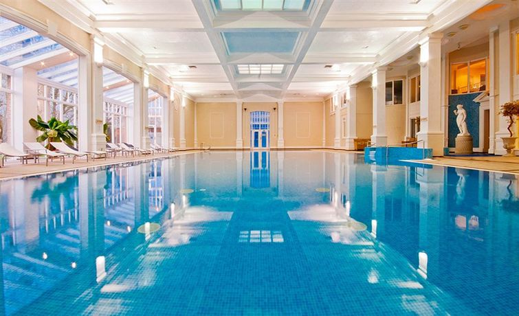 Imagen de los interiores del Hotel Champneys Henlow. Foto 15