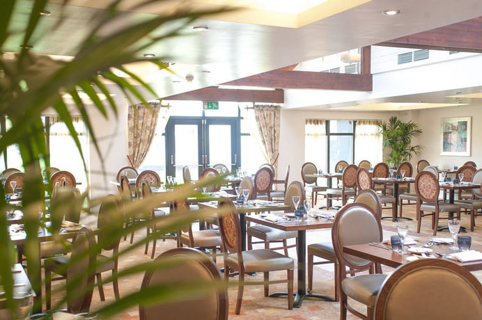 Imagen de los interiores del Hotel Champneys Springs. Foto 9