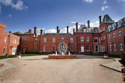 Imagen general del Hotel Champneys Tring. Foto 4