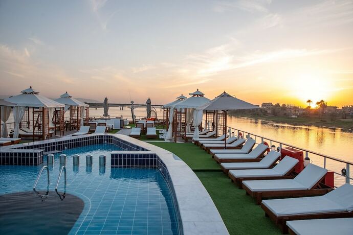 Imagen general del Hotel Champollion Ii Nile Cruise. Foto 8