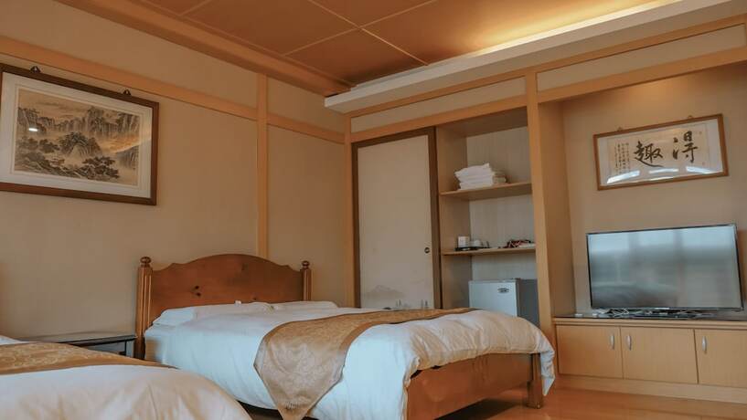 Imagen general del Hotel Champs Yazuh Bandb. Foto 6