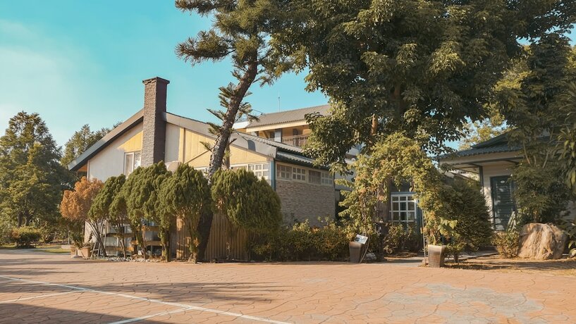 Imagen general del Hotel Champs Yazuh Bandb. Foto 7