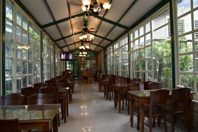 Imagen general del Hotel Champs Yazuh Bandb. Foto 8