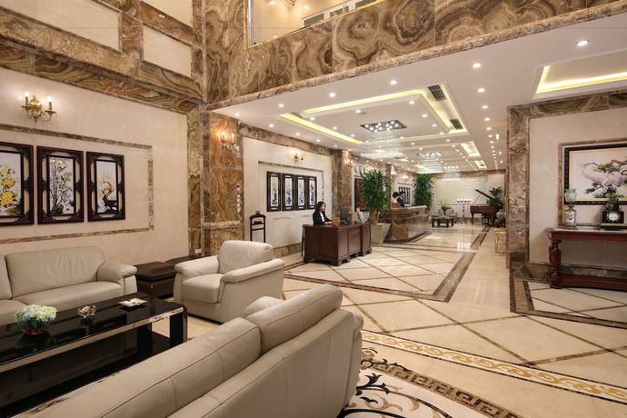 Imagen de los interiores del Hotel Champton Hanoi. Foto 18