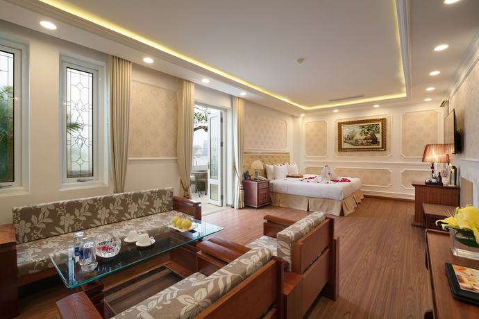 Imagen de la habitación del Hotel Champton Hanoi. Foto 16
