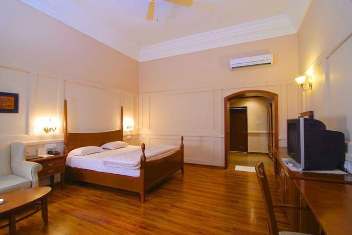 Imagen de la habitación del Hotel Chanakya BNR. Foto 7