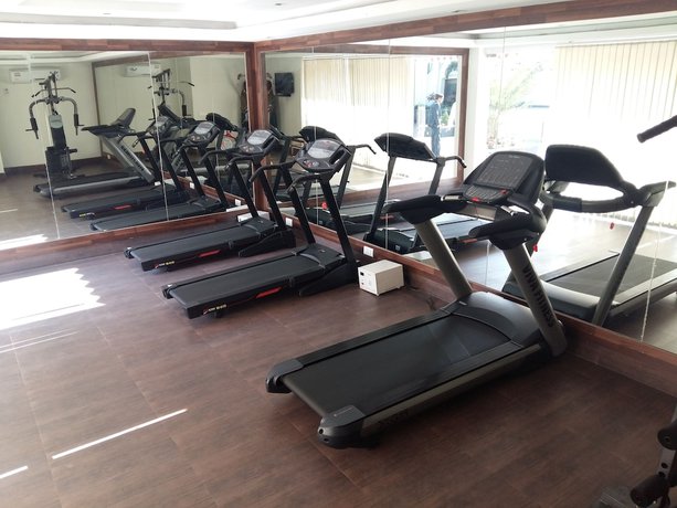 Imagen de los interiores del Hotel Chanakya BNR. Foto 18