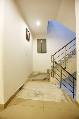 Imagen de los interiores del Hotel Chanakya Inn. Foto 9