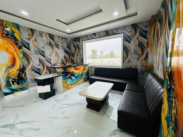 Imagen de los interiores del Hotel Chanakya Resort, Gaya. Foto 16