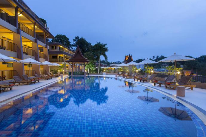 Imagen de la piscina del Hotel Chanalai Garden Resort, Kata Beach. Foto 9