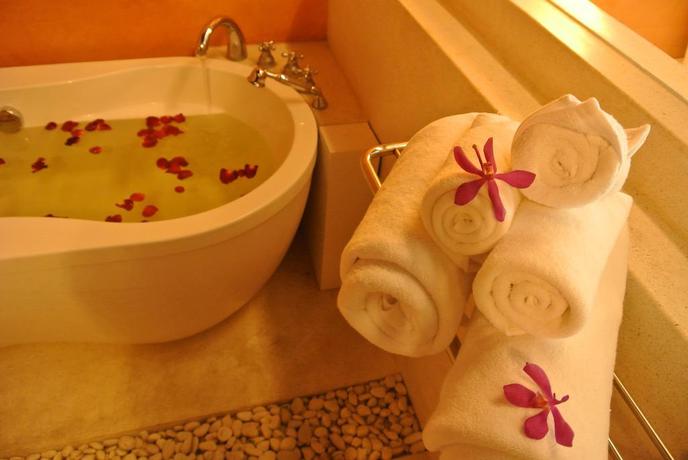 Imagen general del Hotel Chanalai Romantica Resort Kata Beach - Adults Only - Sha Extra Plus. Foto 7