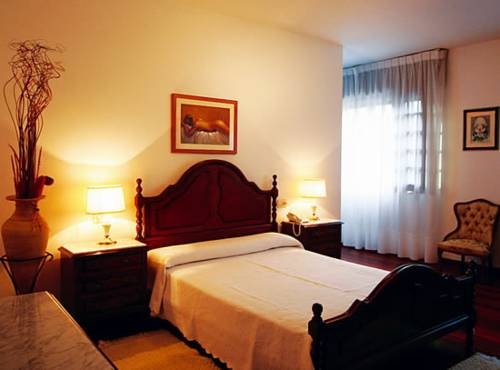 Imagen general del Hotel Chancelas. Foto 7