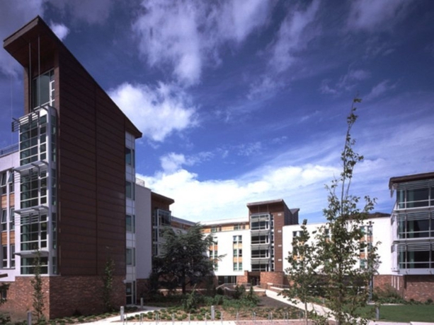 Imagen general del Hotel Chancellors Court at Pollock Halls. Foto 2